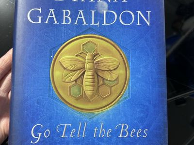 Go Tell The Bees I Am Gone By Diana Gabaldon