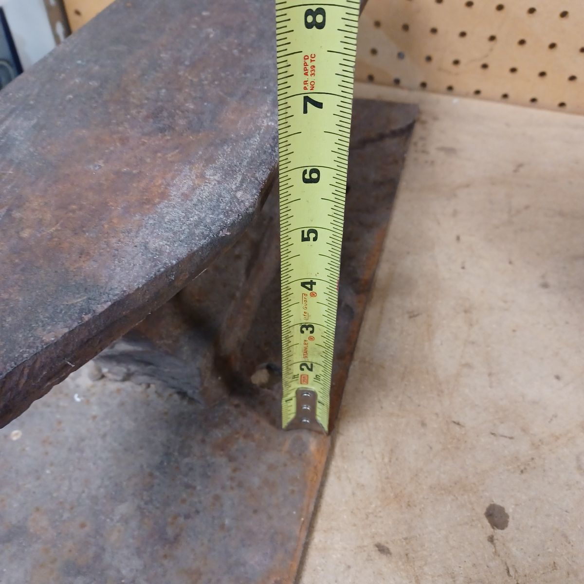 Main image 6