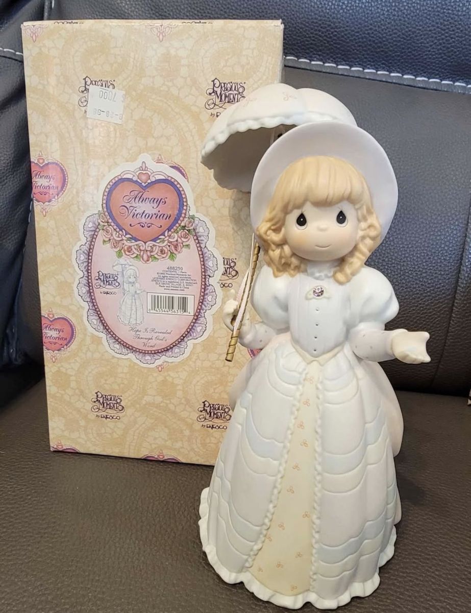 Precious Moments Figurine – Always Victorian (1998) – With Box