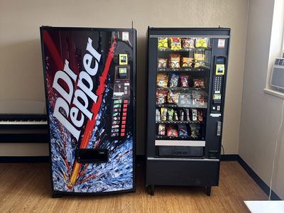Vending Machine Business for Sale - 4 Machines, Cash/CC, Nayax, $15K Yearly Revenue, Turnkey