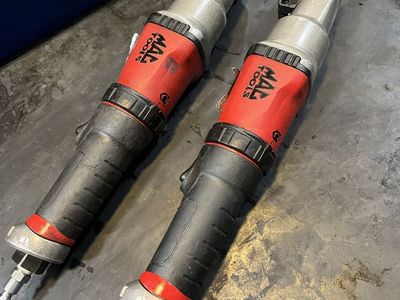 Mac Tools 3/8” and 1/2” drive impact wrenches