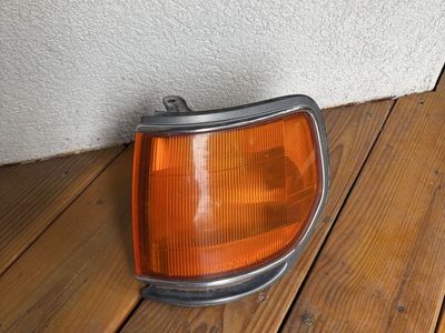 80 Series Land Cruiser Driver Corner Light