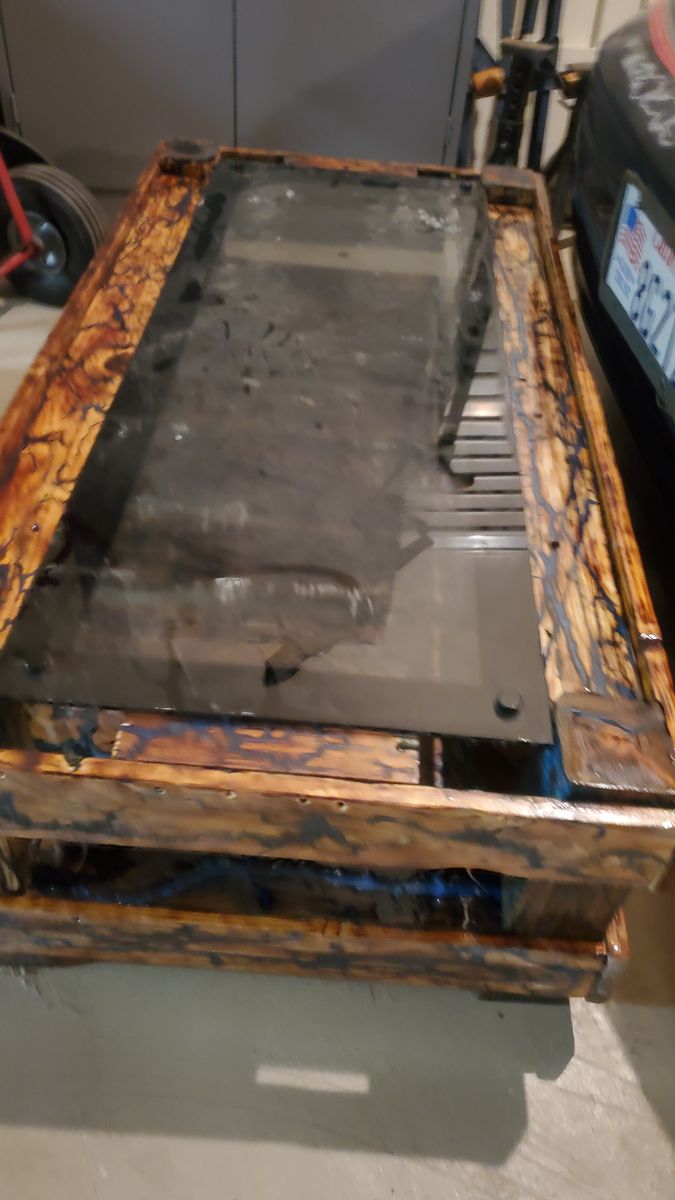 Coustom Epoxy Resin Table