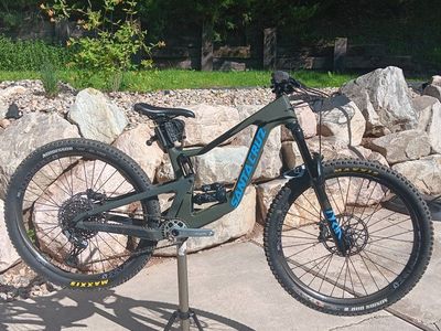 Santa Cruz Bronson V4 XS