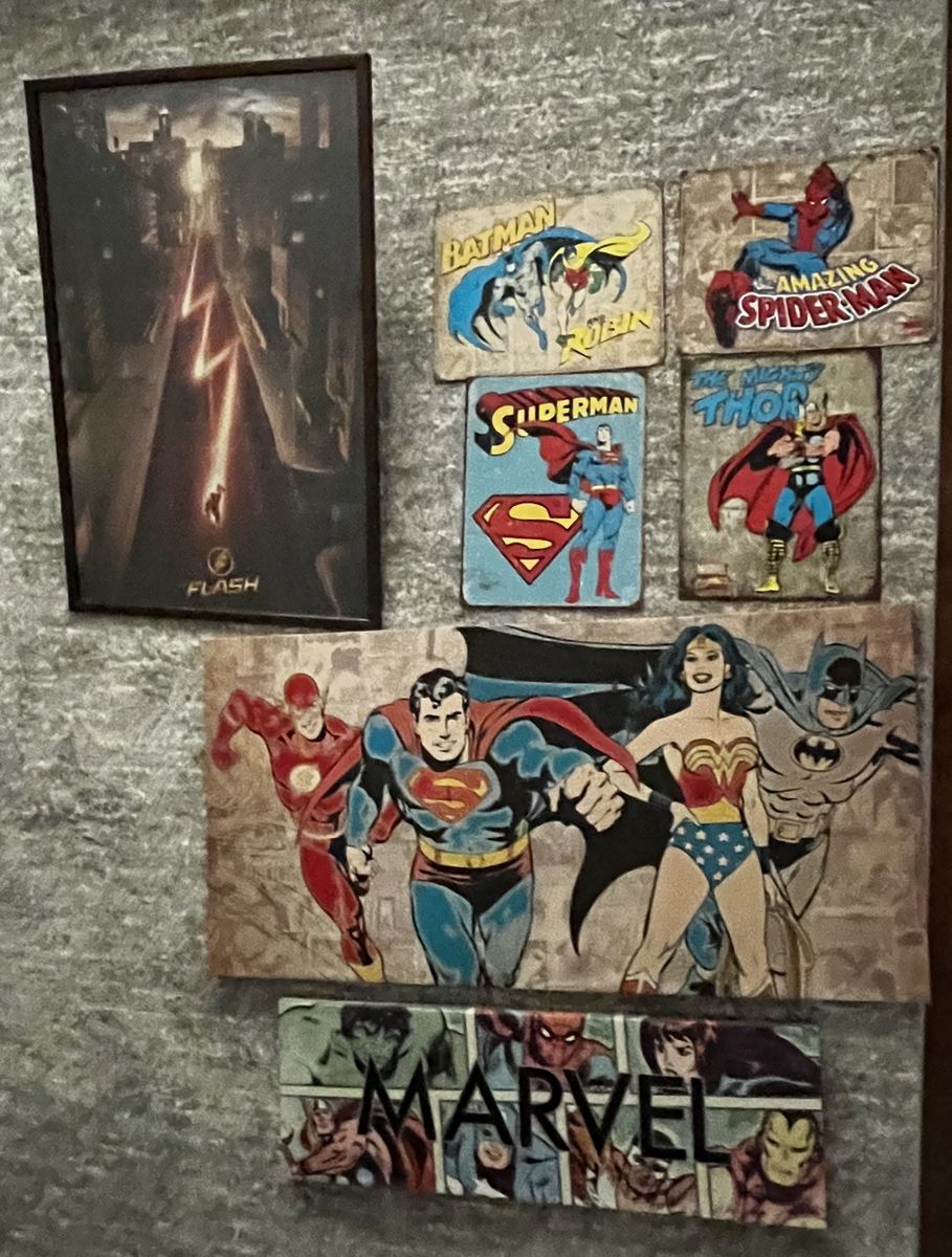 Set of superhero vintage wall decor canvas framed poster and metal signs