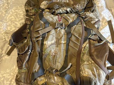 Badlands Camo Internal Frame Hunting Pack - Excellent Condition, Never Used