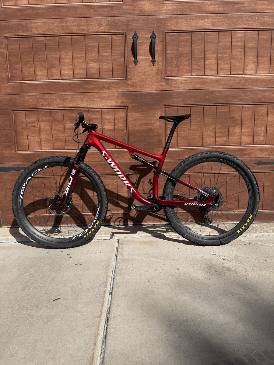 Specialized S-Works Epic - Full Suspension Mountain Bike Red 29" Wheels (Large)