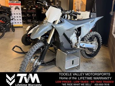 2025 STARK VARG MX 1.2 60HP