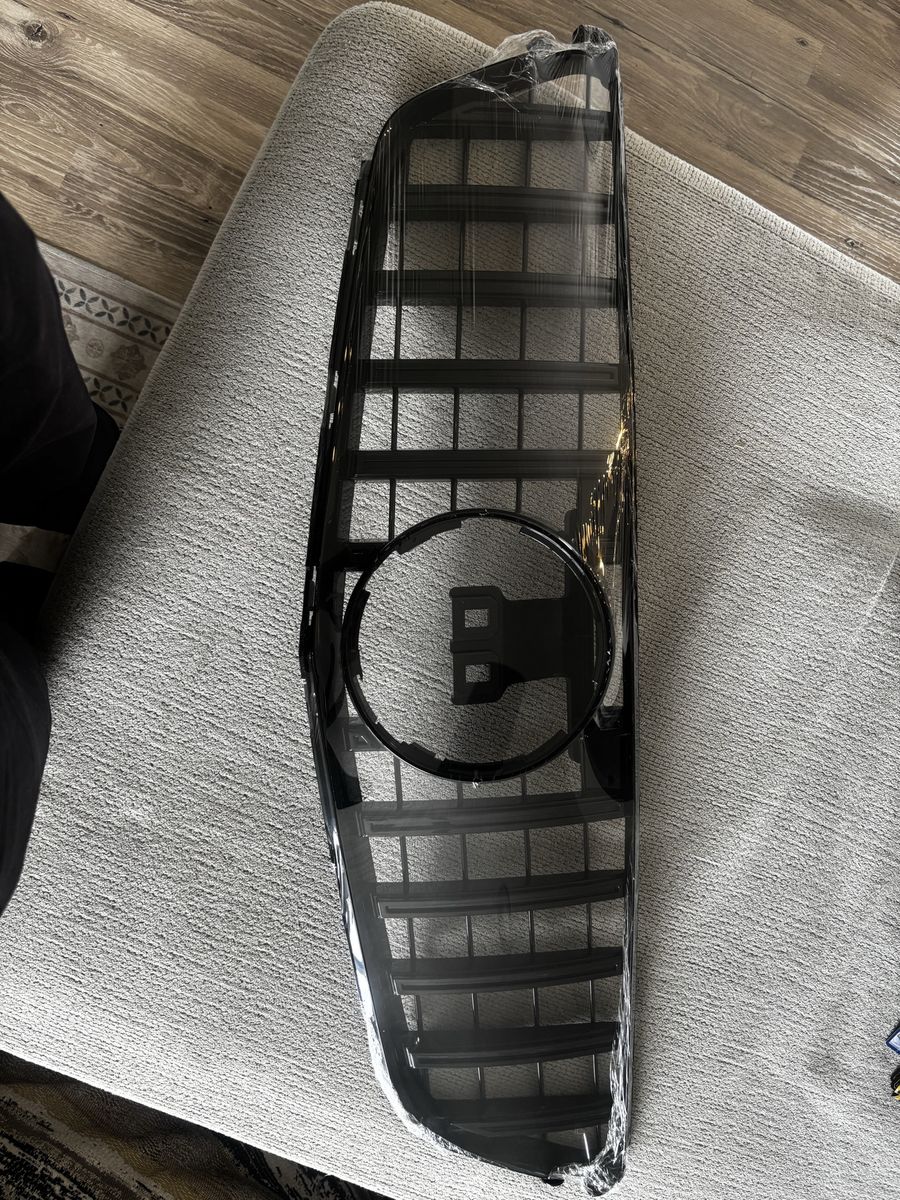 Mercedes Racing Grille
