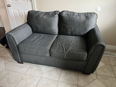 Love seat