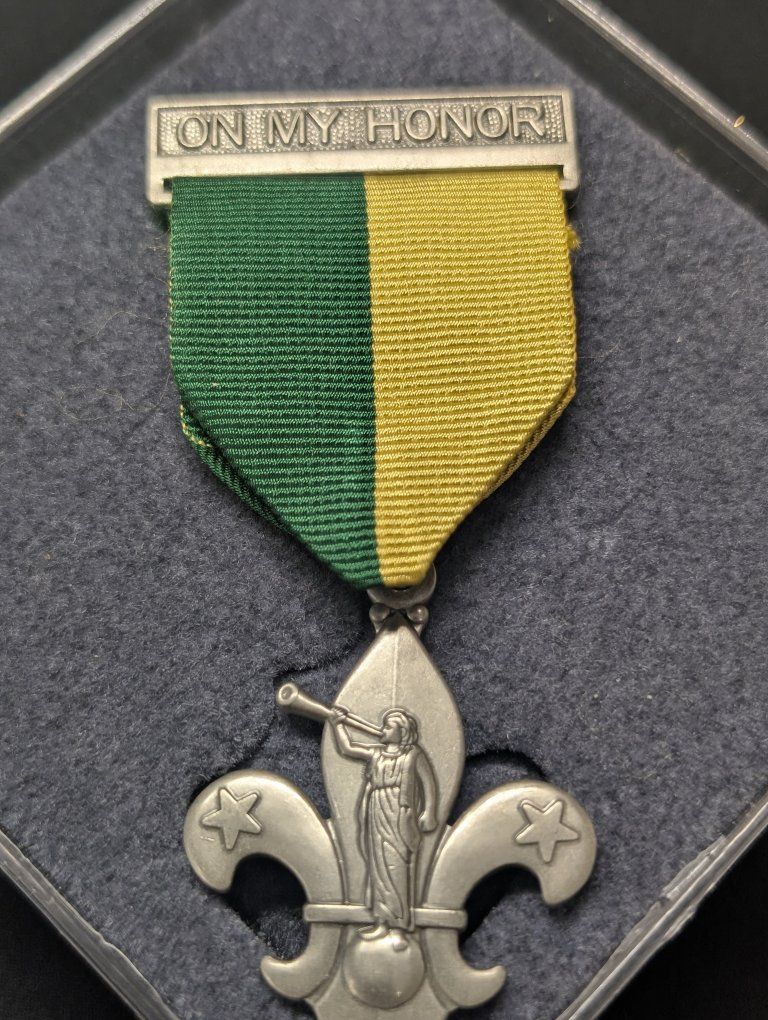 Main image 5