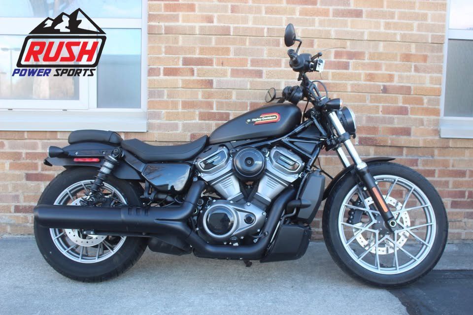 294 MILES!  2023 NIGHTSTER SPECIAL 975