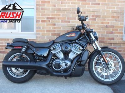 294 MILES! 2023 NIGHTSTER SPECIAL 975