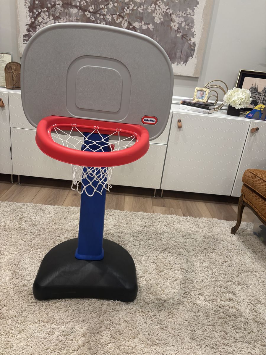 Small Basketball hoop