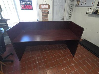 Reception Desk - Cherry Wood Laminate - Curved Front Counter