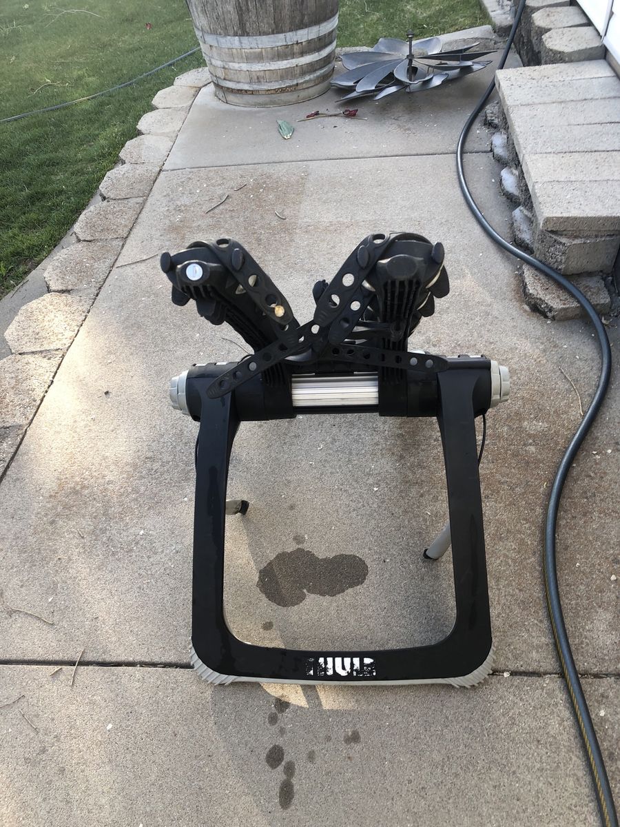 THULE RACEWAY 3 Bike Trunk Mount