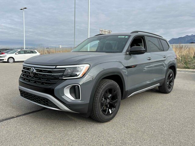 2026 Volkswagen Atlas Peak Edition 4Motion