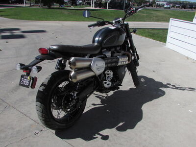2025 Triumph Scrambler 1200 X Sapphire Black