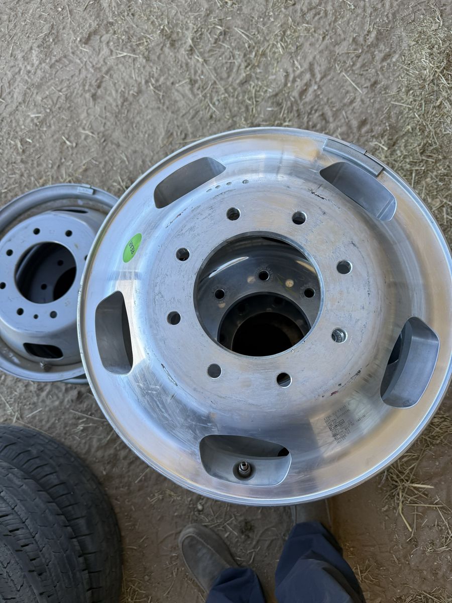 Chrome wheels 25 ford dully
