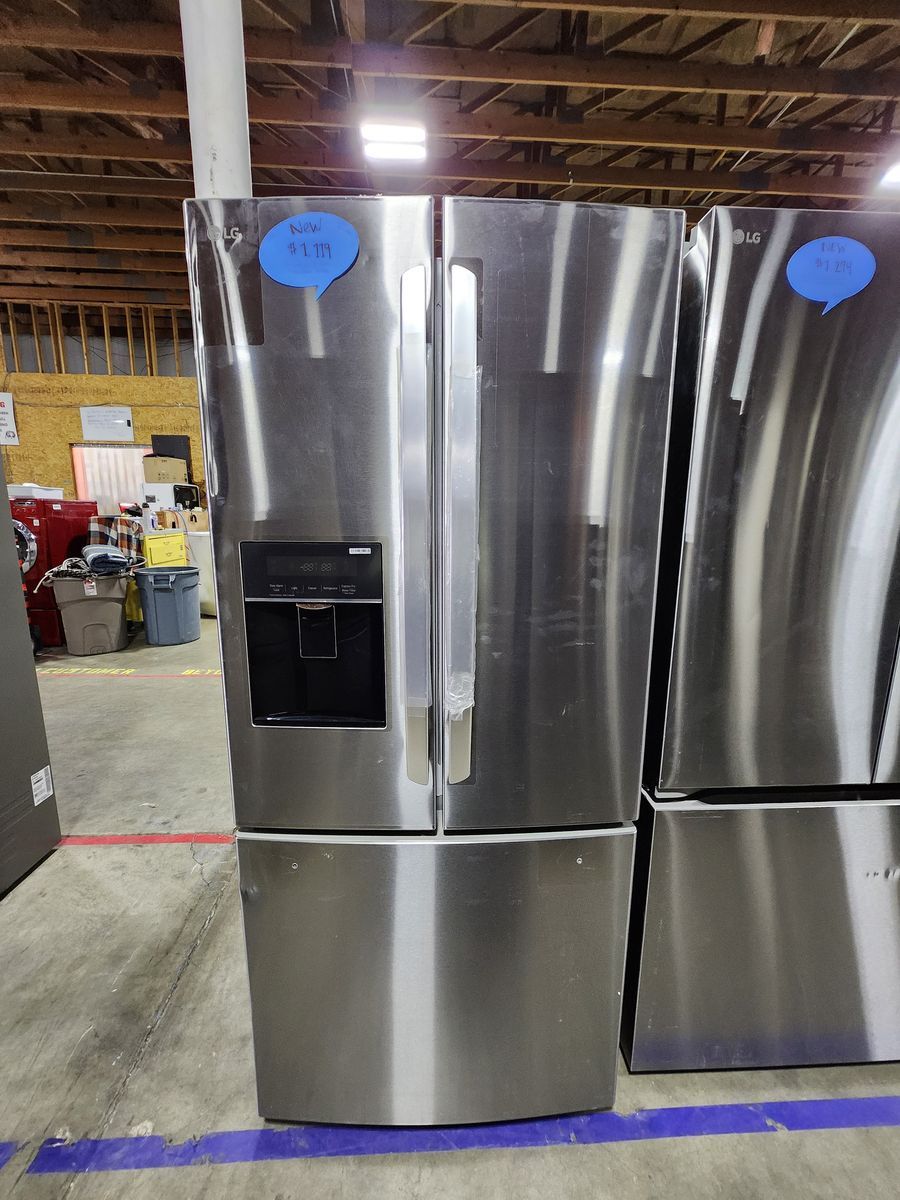 LG Stainless Steel French Door Refrigerator with Bottom Freezer - Brand New