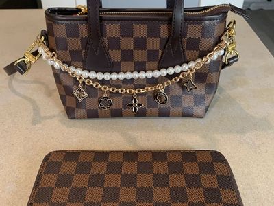 LV Checkered purse set chain sold separately