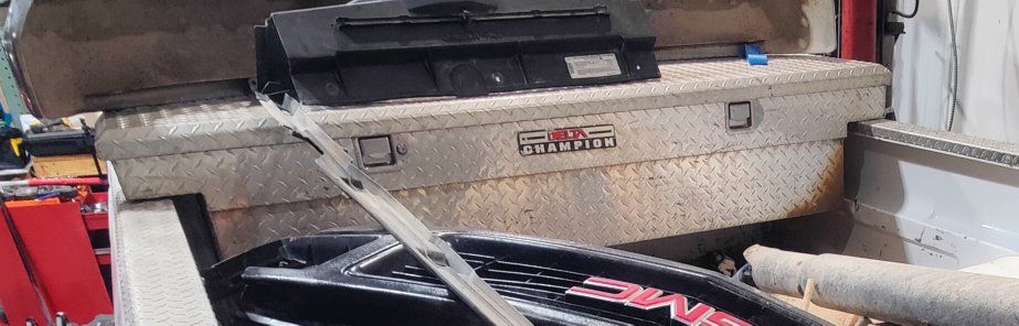 truck bed toolbox