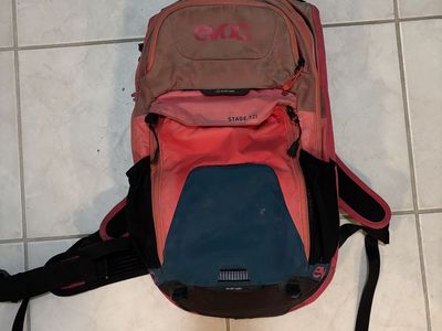 Evoc Stage 12 Hydration Pack