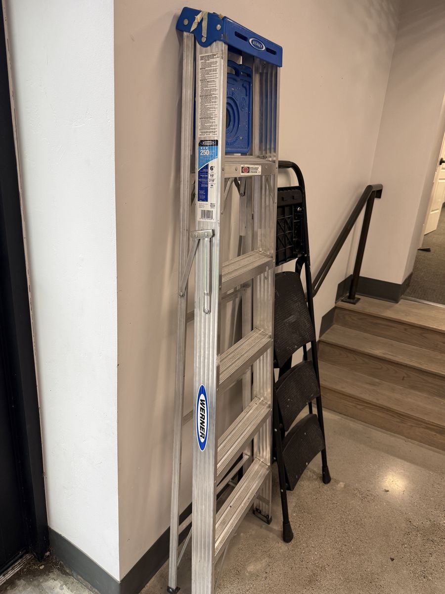 Werner 366 Mk 21 6ft Aluminum Type I Step Ladder - 250lbs Load Capacity