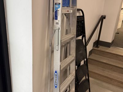 Werner 366 Mk 21 6ft Aluminum Type I Step Ladder - 250lbs Load Capacity