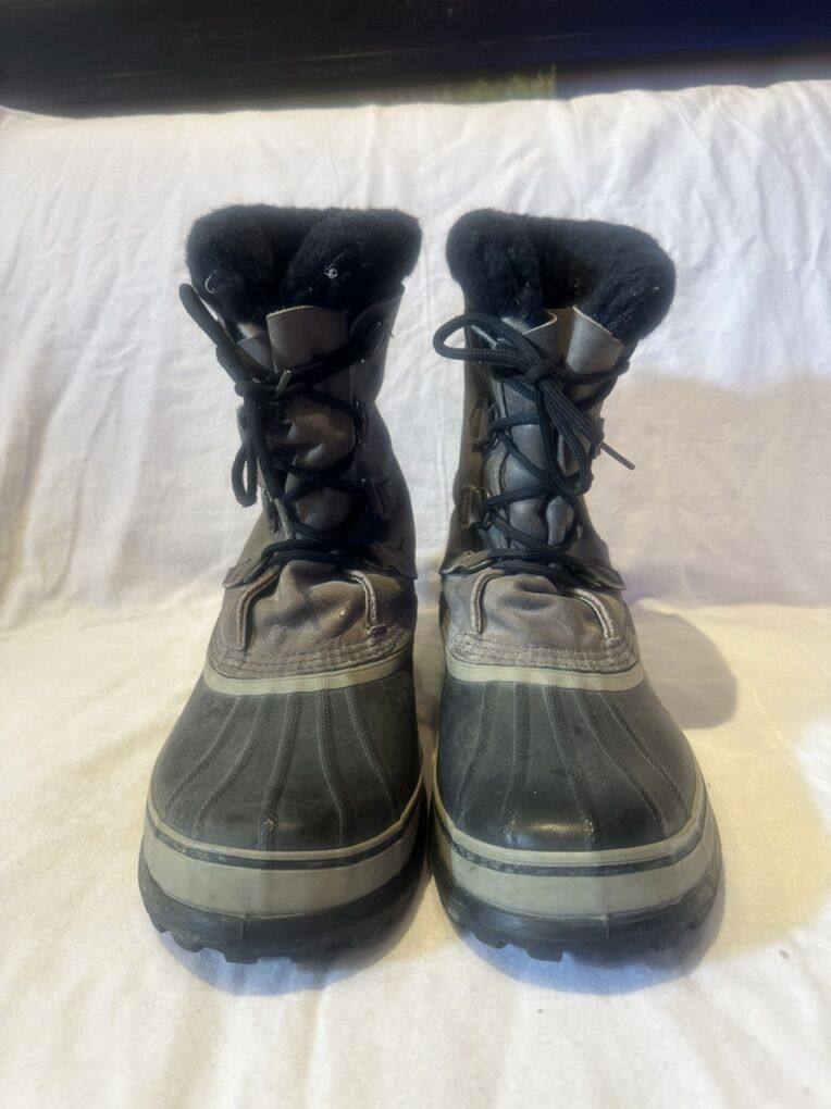 Sorel Caribou Men’s 12 Gray Leather/Rubber Boots