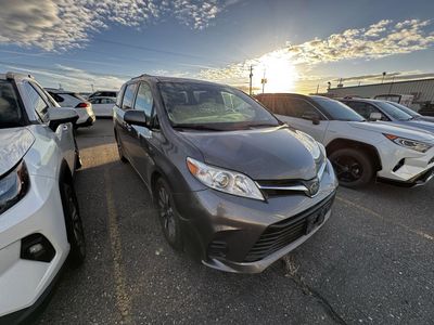 2018 Toyota Sienna LE 7-Passenger