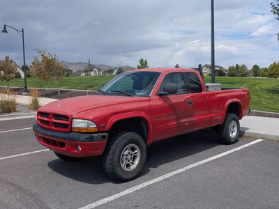 2000 Dodge Dakota Sport