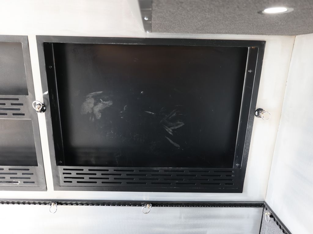 Main image 41