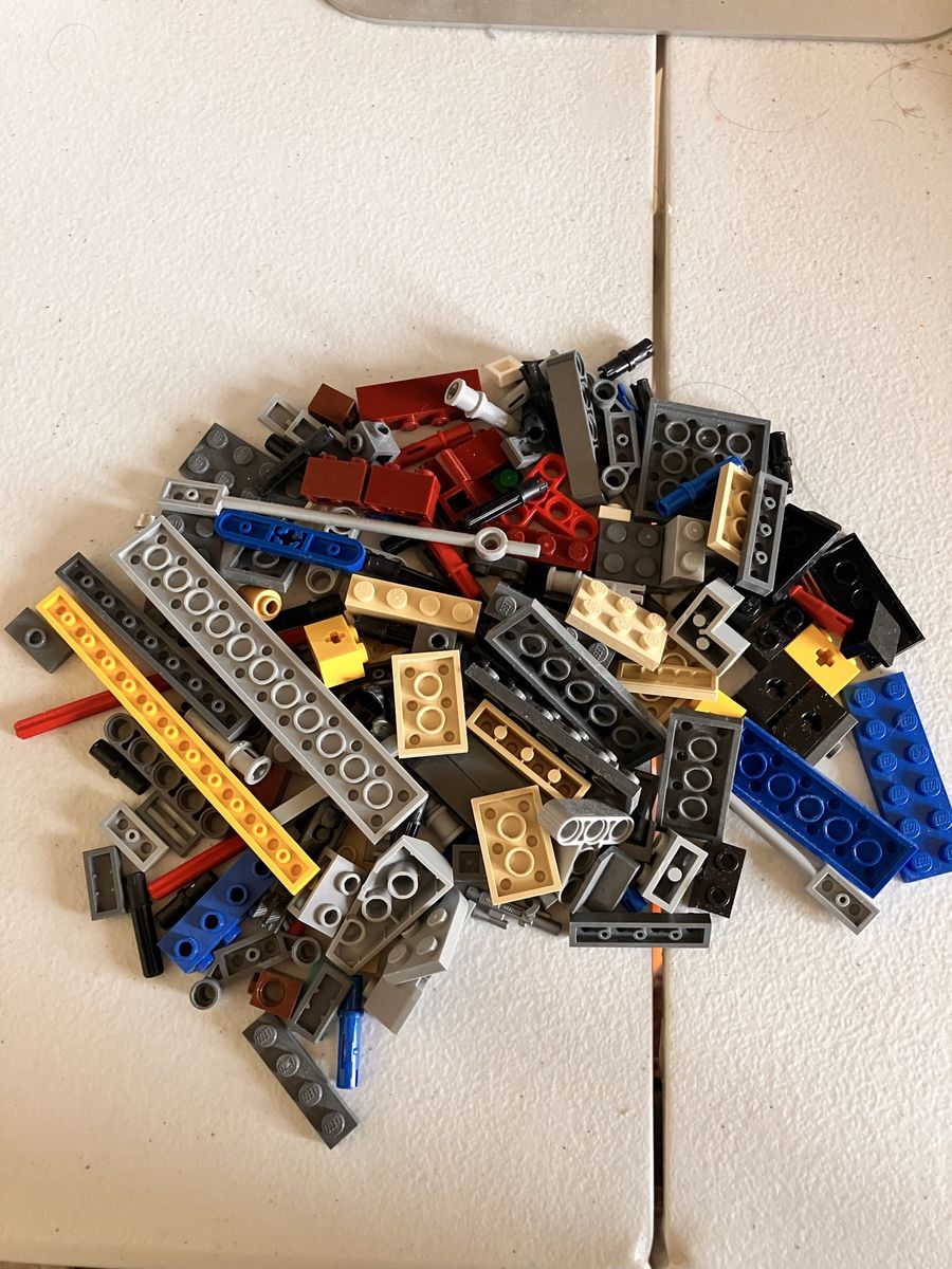 Main image 6