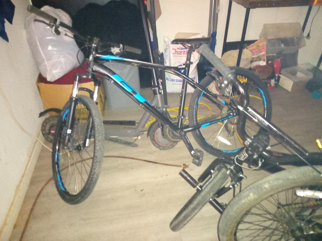 GT Aggressor Mountain Bike - Black/Blue, Appears to be an Adult Size