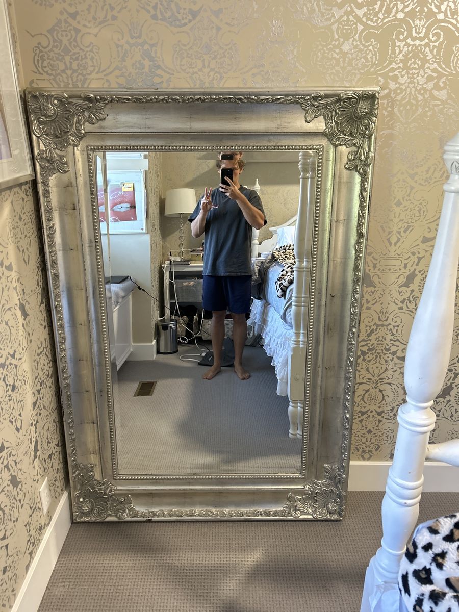 Main image 2