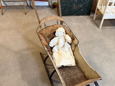 Antique Victorian child sleigh