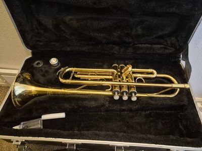 Bundy Trumpet with Guarantee