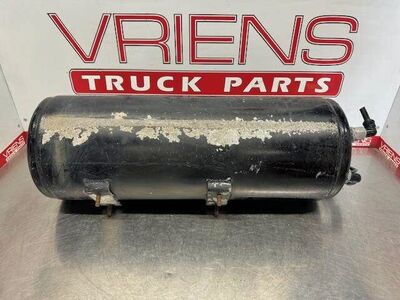 Volvo VNL Air Tank