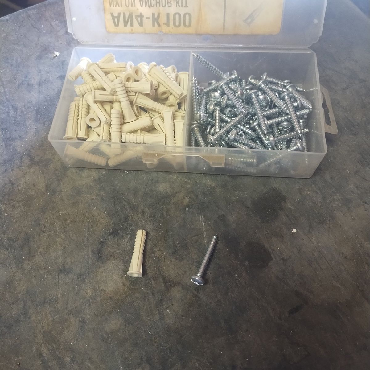 Nylon Anchor Kit