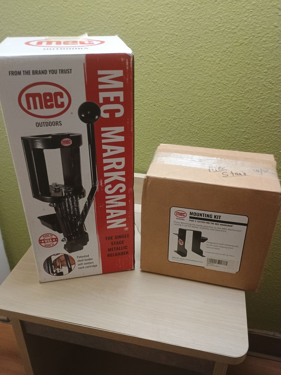 MEC Marksman Reloading Press and Stand