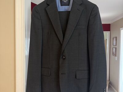 Original Penguin brand men's suit