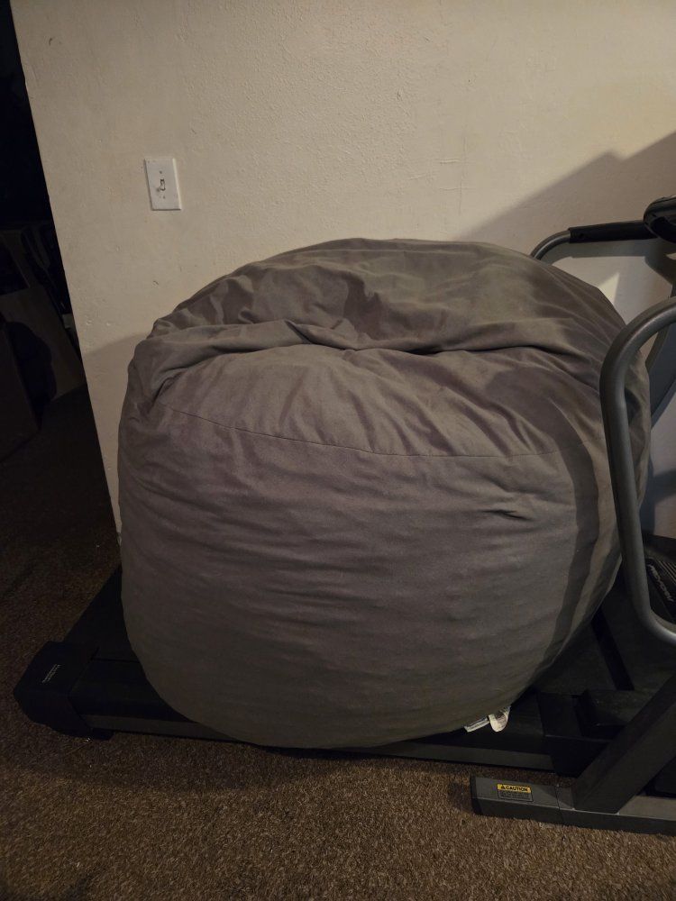 fuf chair