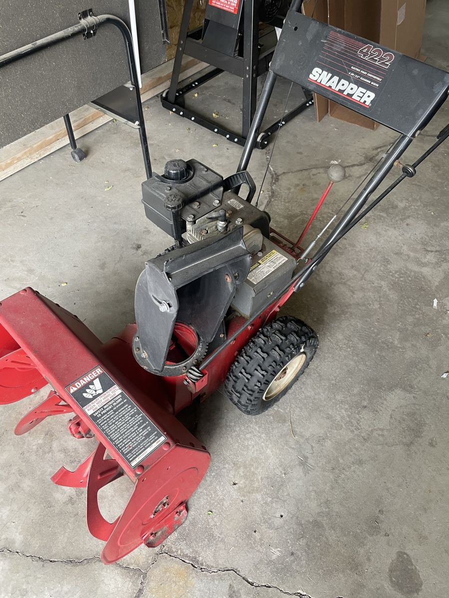 Snapper 422 4 HP/22" Gas-Powered Snow Blower $20 OBO
