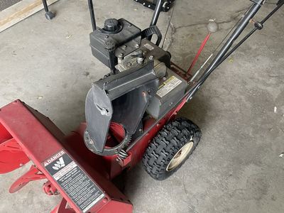 Snapper 422 4 HP/22" Gas-Powered Snow Blower $20 OBO
