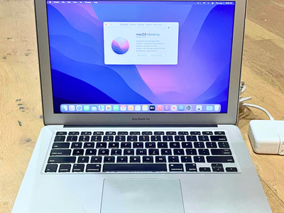 MacBook Air 13” (Early 2015) i5 1.6GHz, 4GB RAM, 250GB SSD — Monterey 12.7.6
