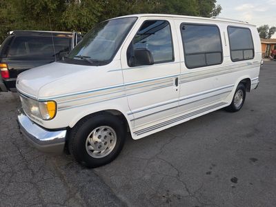 1992 Ford E-150 and Econoline 150 XLT