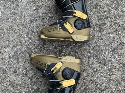 Women’s ski boots sizes 23/23.5, 24, 25.5