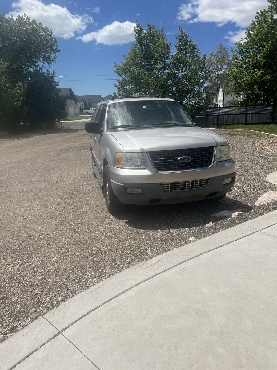 2003 Ford Expedition XLT
