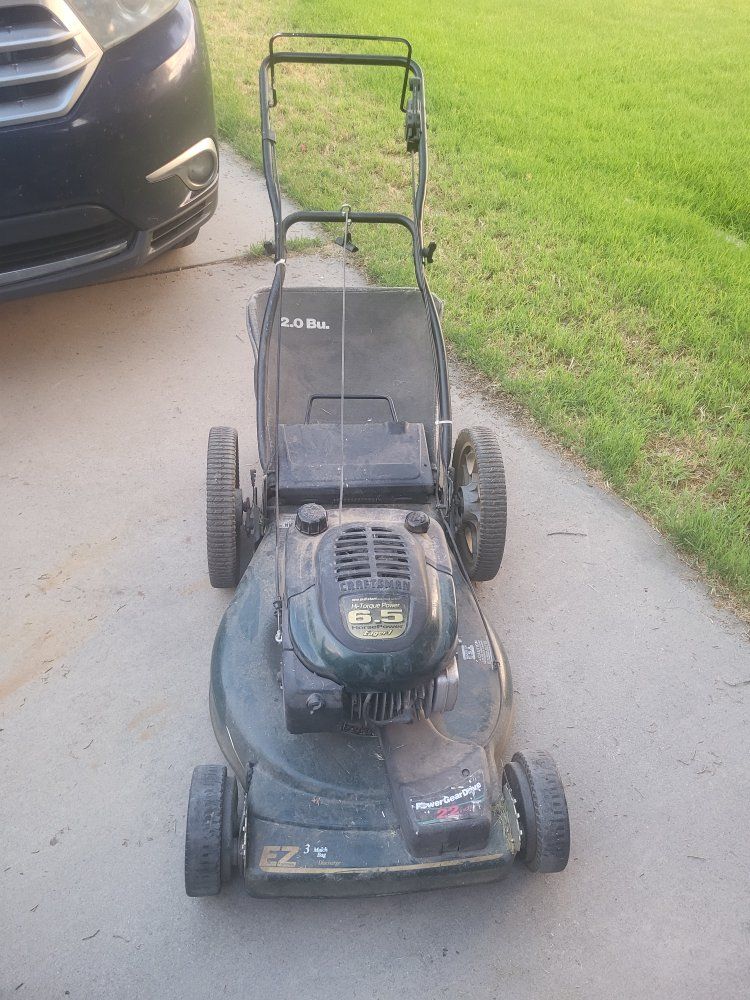 Craftsman EZ 3-in-1 Power Gear Drive 21" 6.5HP Briggs & Stratton Push Lawn Mower